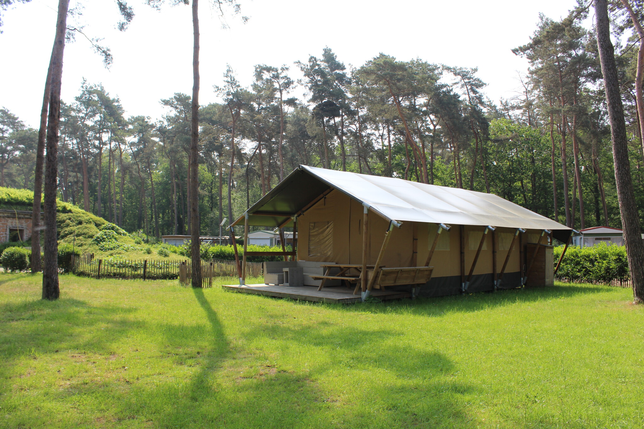 Familiepark Goolderheide - Safaritent 6 personen incl. sanitair + glijbaan