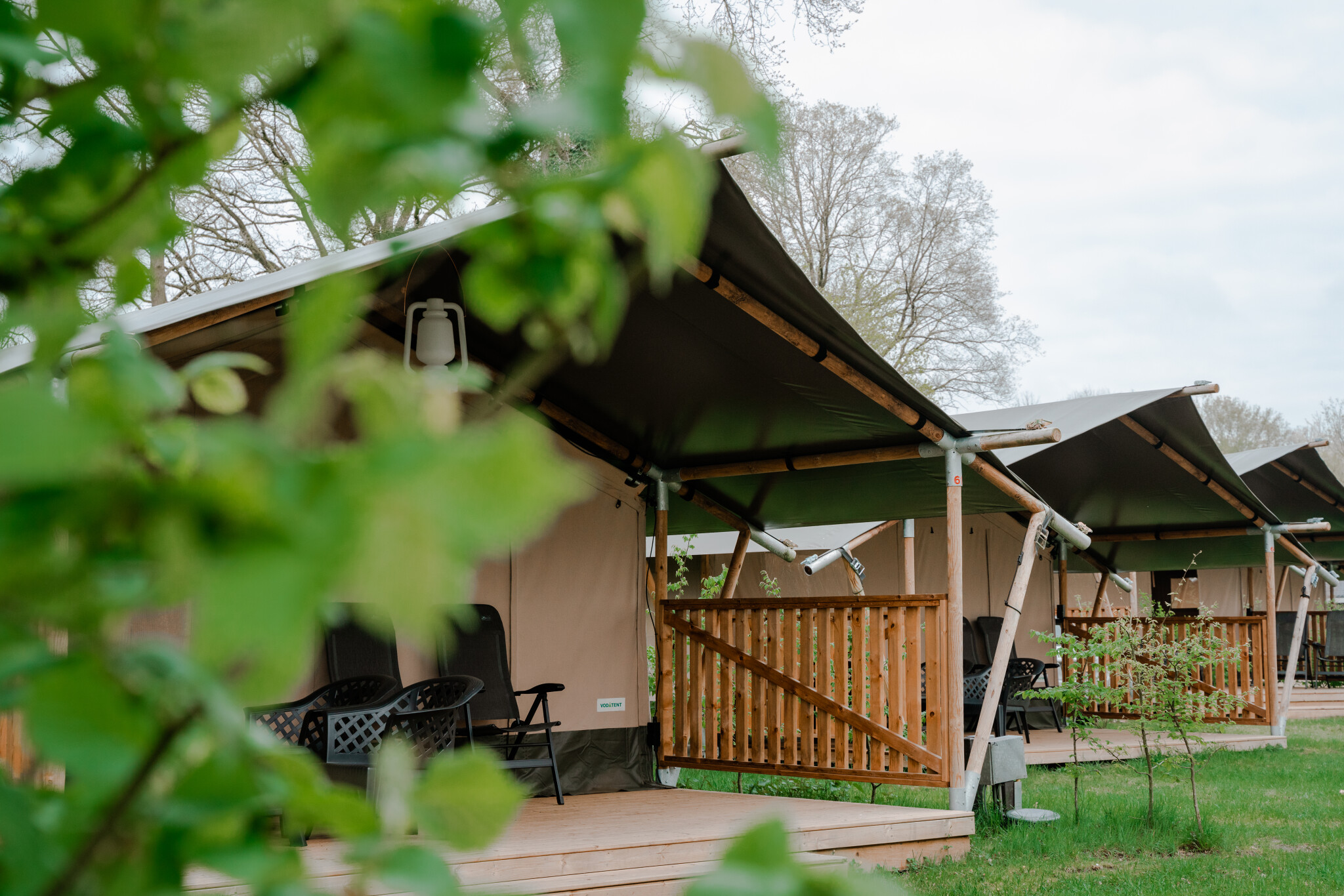 Camping de Haer - Safaritent voor 4 personen inclusief sanitair