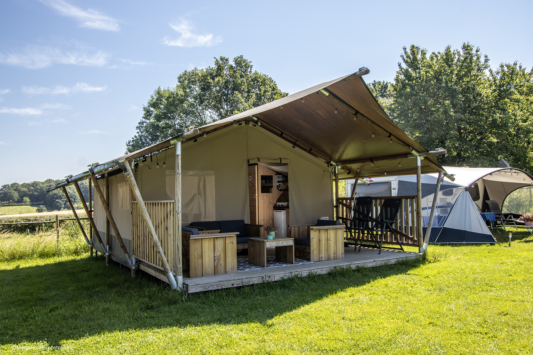 Camping Catsop - Safari tent for 4 people including toilet
