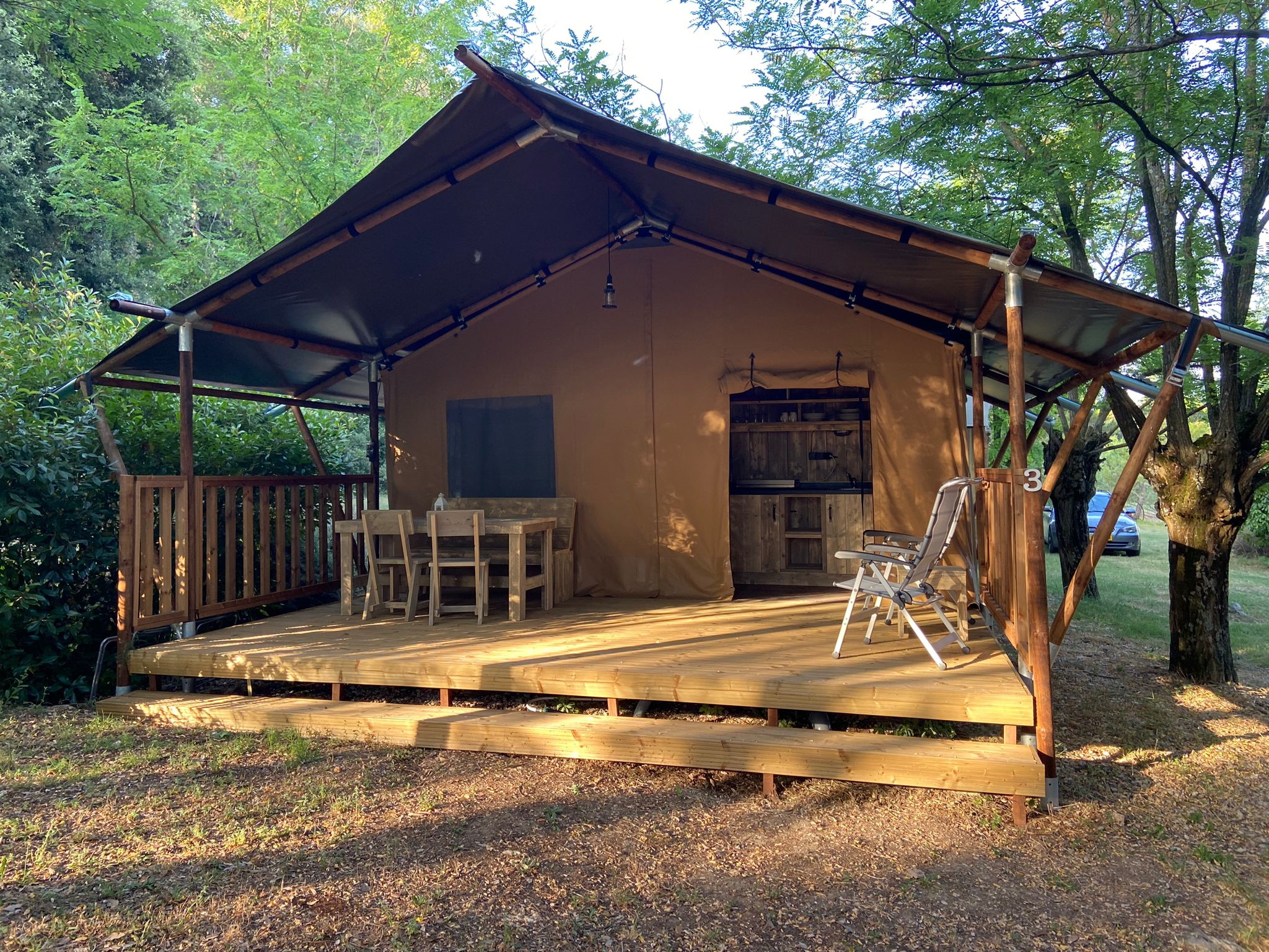 Camping Monti del Sole - Safaritent voor 4 personen incl. sanitair