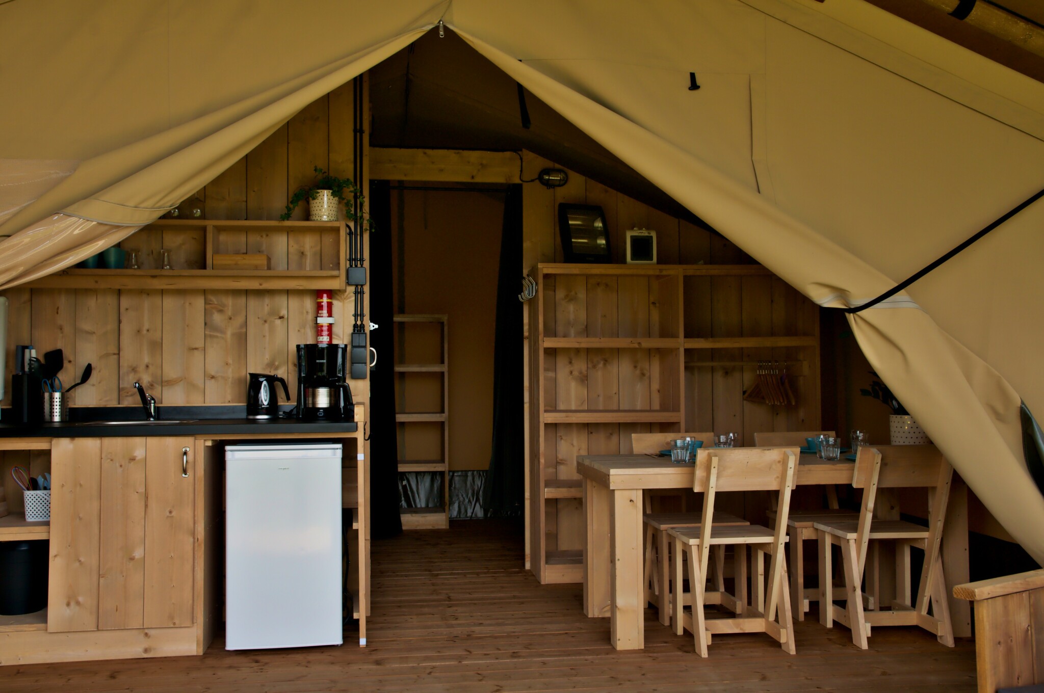 Parco vacanze De Kleine Wielen – Tenda safari per 4 persone compresa l'igiene
