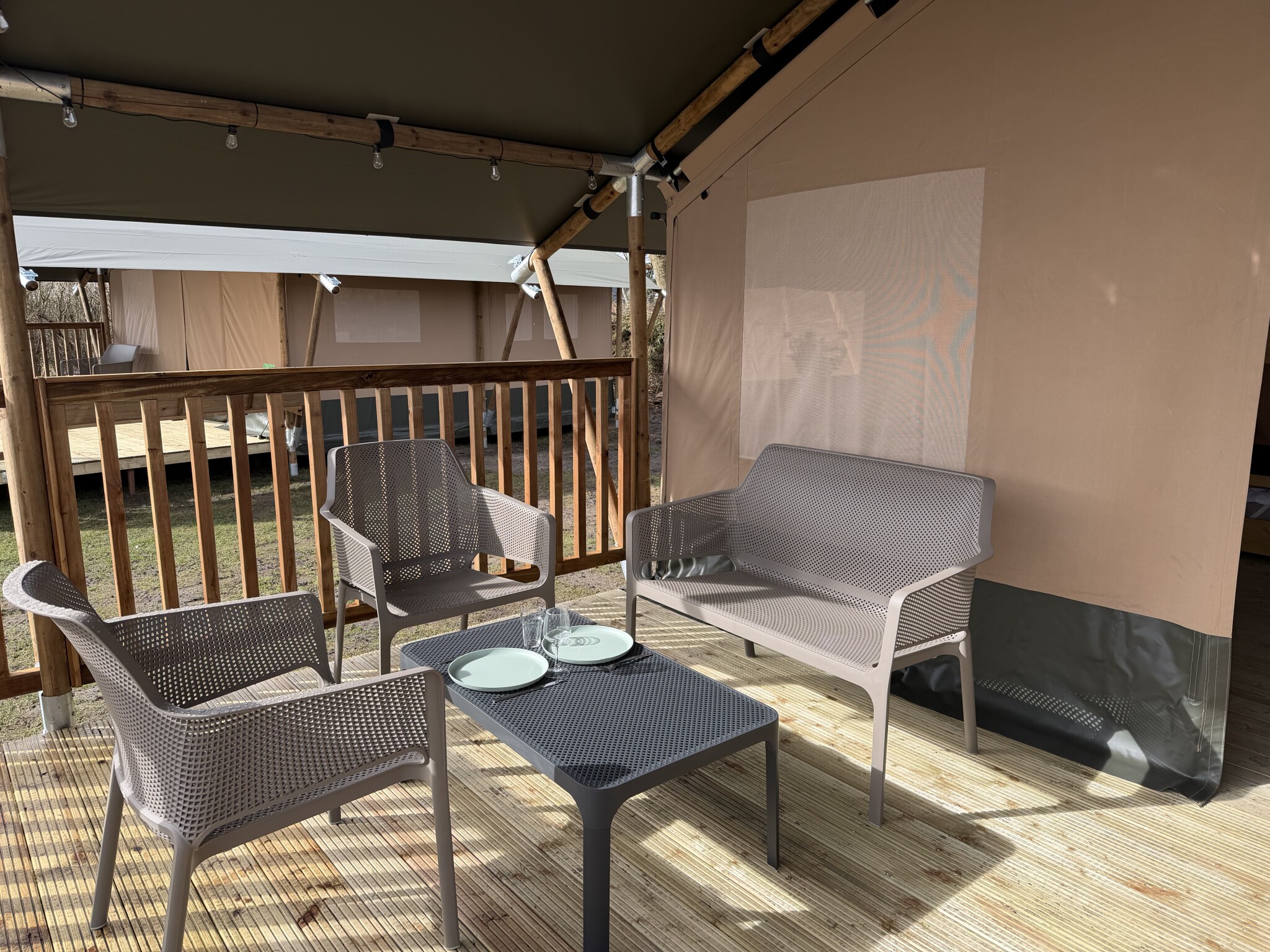 Hvalpsund Familie Camping - Safaritent 5 personen