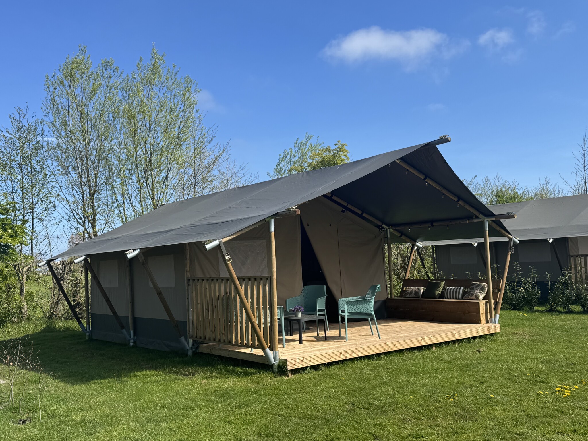 Camping de Boerenzwaluw - Safaritent 5 personen