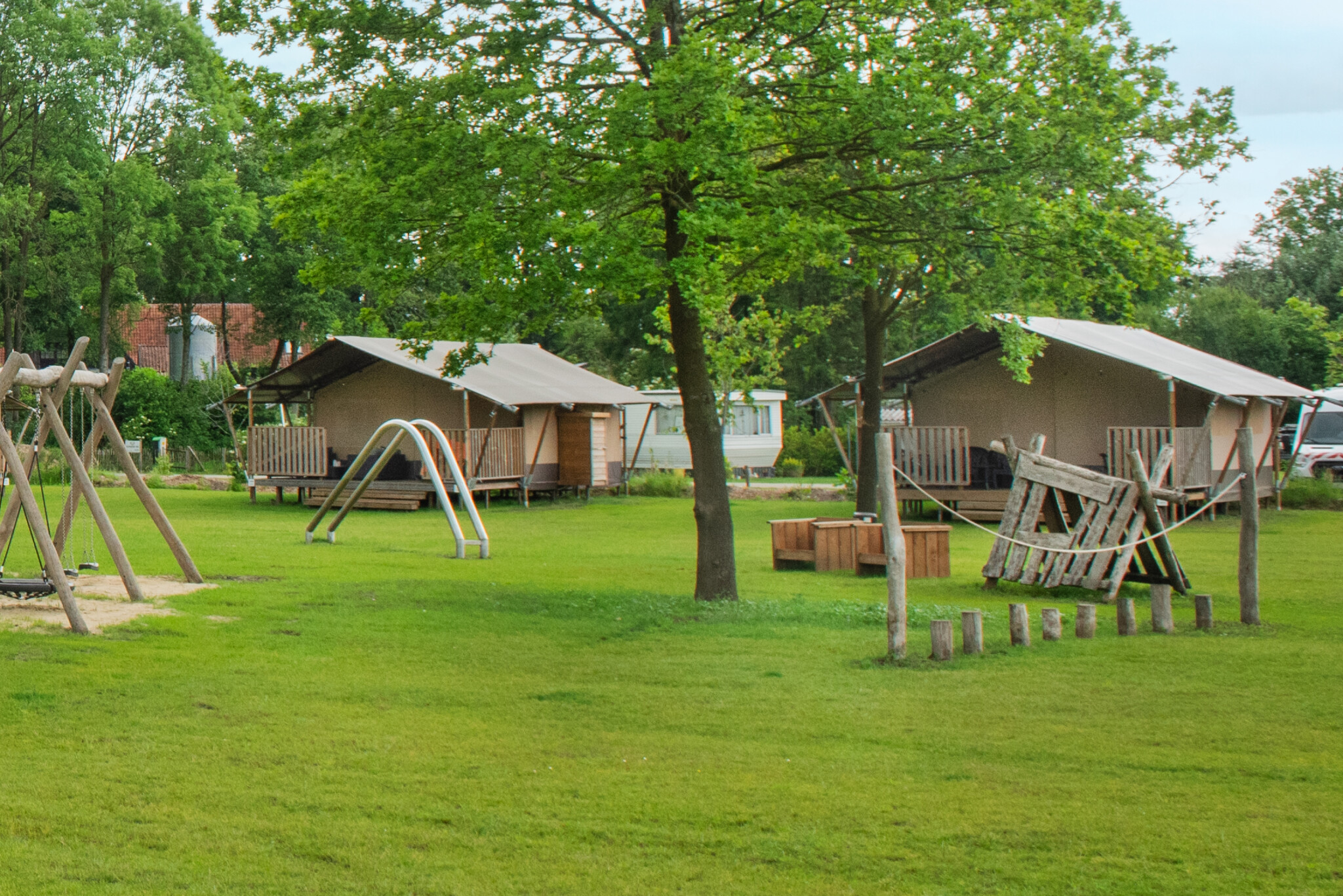 Camping de Rammelbeek - Safaritent 4 personen incl. toilet