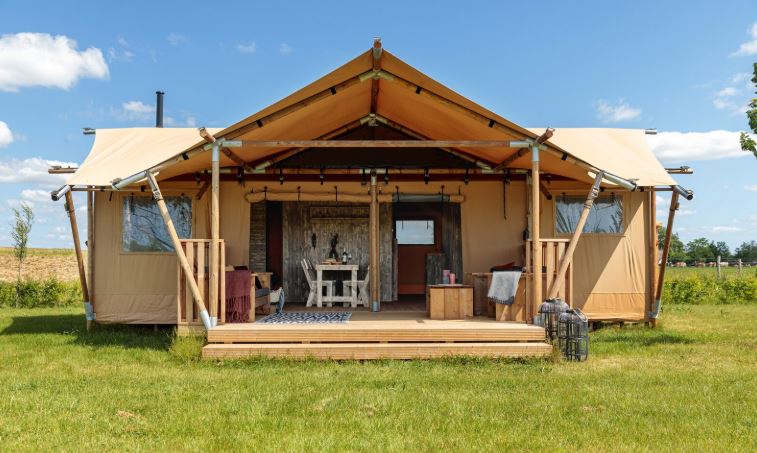 Valkanela - Safari tent Bella Lodge + sanitary + air conditioning (6P)